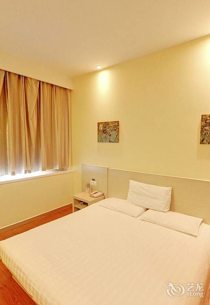 Gold Mine Express Hotel Nanning Esterno foto
